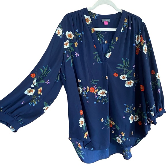 Vince Camuto Womens Blue Floral Top Size 2X Blouse V Neck 3/4 Sleeve Hi Low - Picture 6 of 12